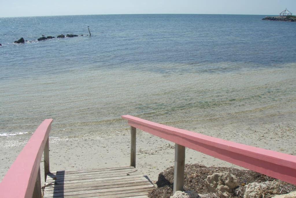 Licensed Mgr - 2/2 Villa - Oceanfront Beach Resort - Saltwater Lagoon & Marina! Key Largo Exterior photo