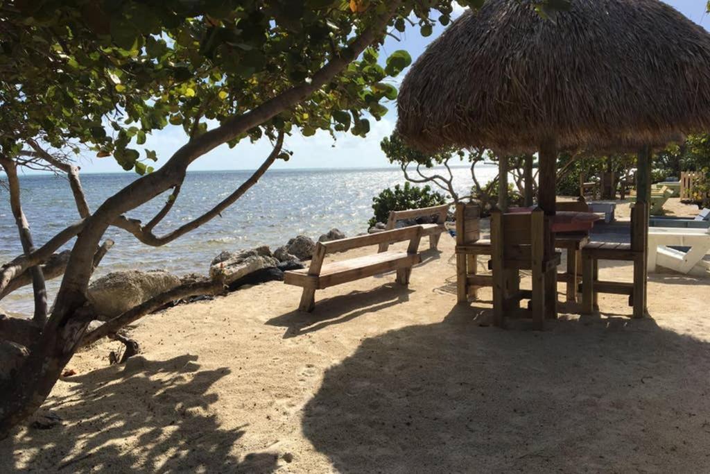 Licensed Mgr - 2/2 Villa - Oceanfront Beach Resort - Saltwater Lagoon & Marina! Key Largo Exterior photo